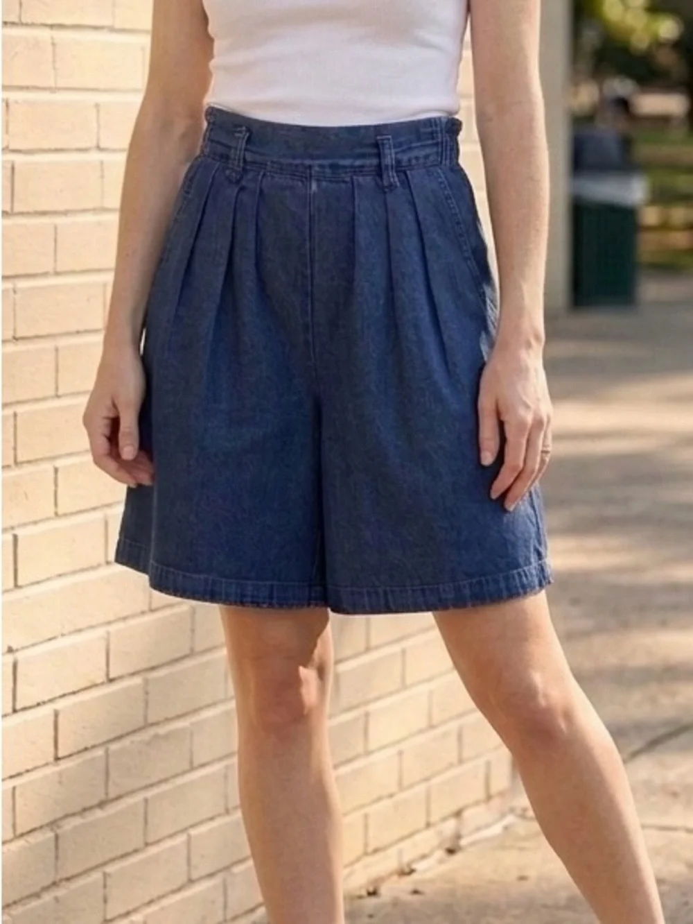 Vintage 80s 90s Cherokee High Waisted Pleat Bermuda Denim Shorts Made in US Sz 8
